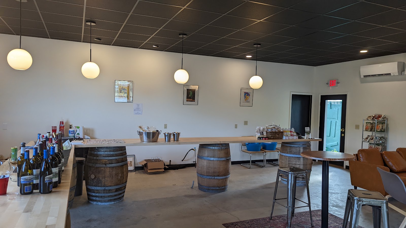 Whitecliff Vineyard at Hudson, NY