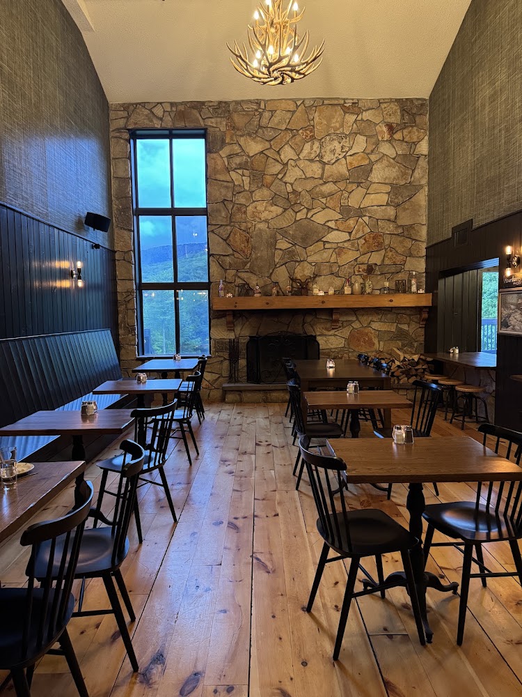 Hunter Tavern