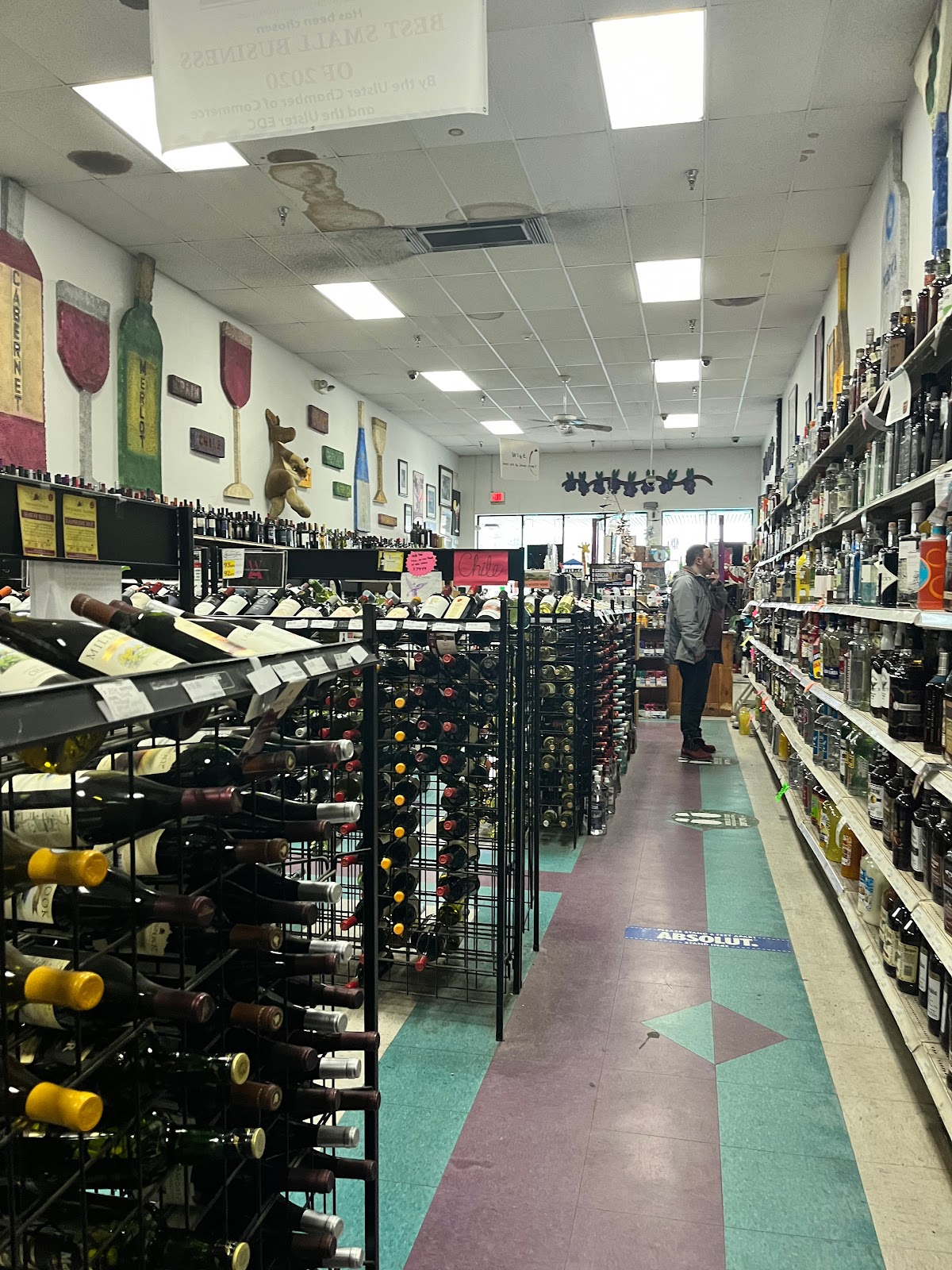 Town & Country Liquor