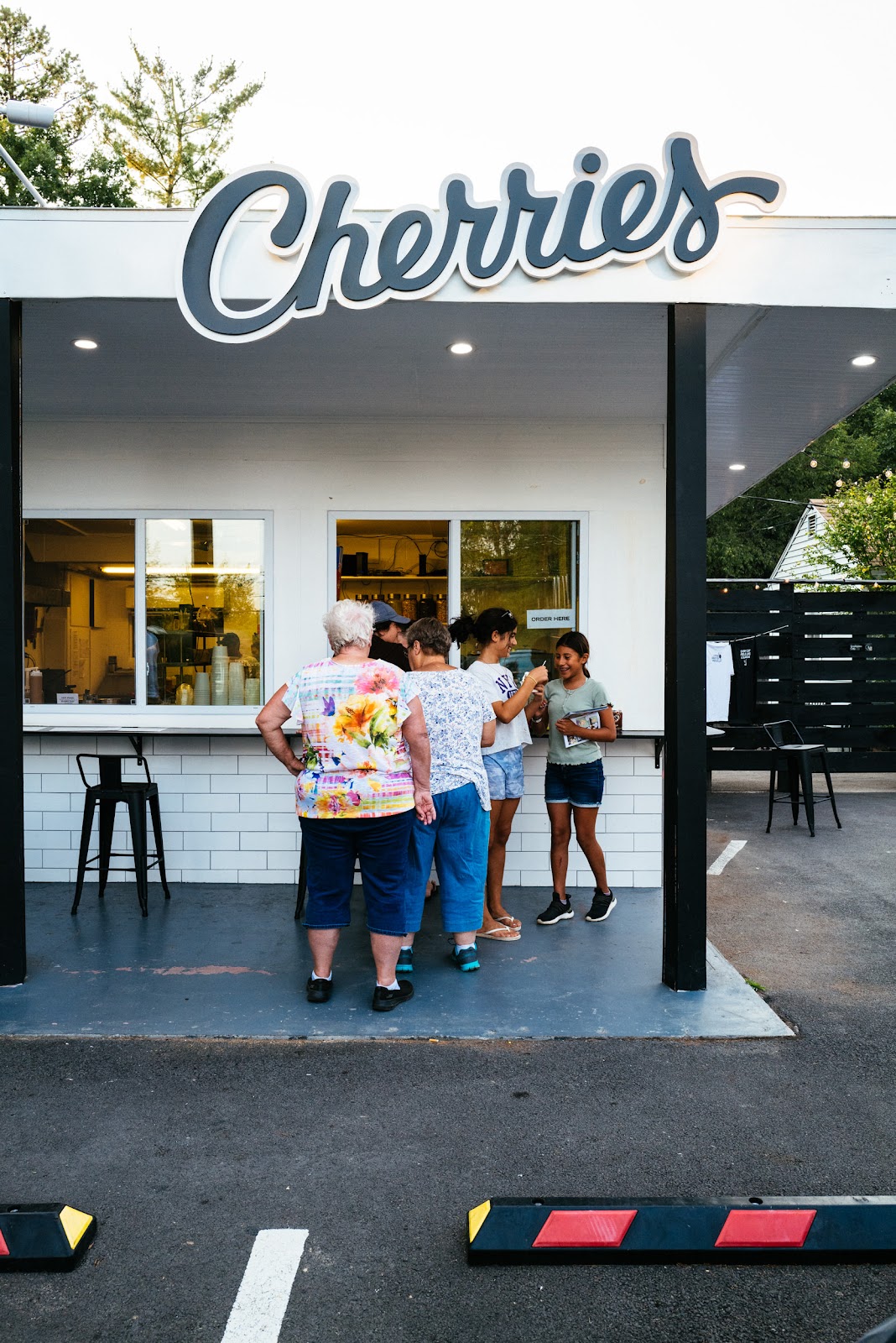 Cherries Ice Cream